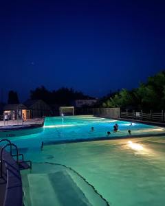 Piscine intercommunale de Castelnau Montratier © DR