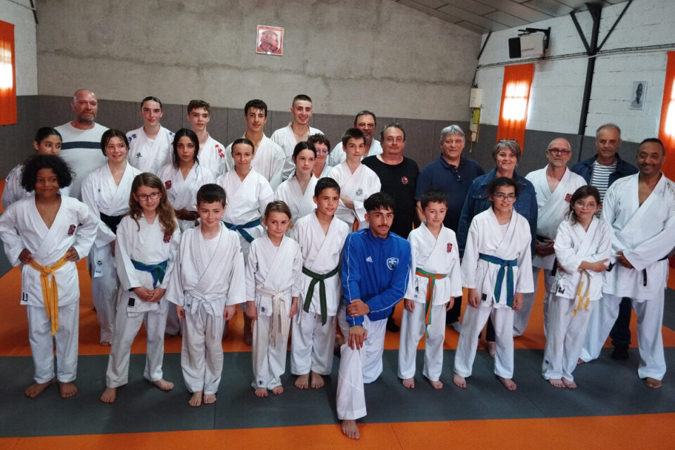 La famille du Sasori Karaté Club