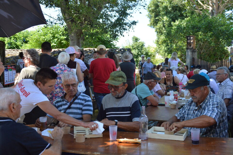 Guinguette à Saint-Aureil le 3 août